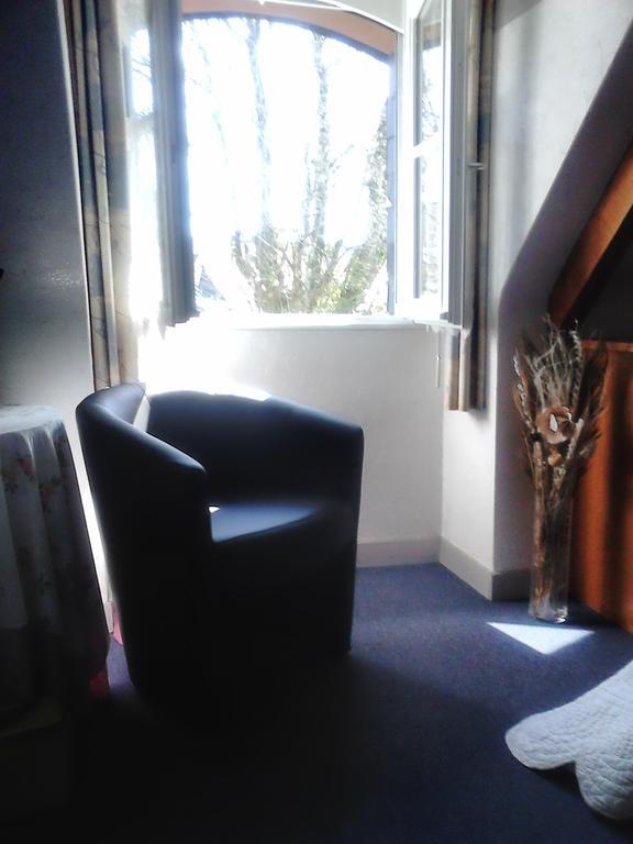 Chambres d'hôtes d'Evelyne Pluneret Extérieur photo