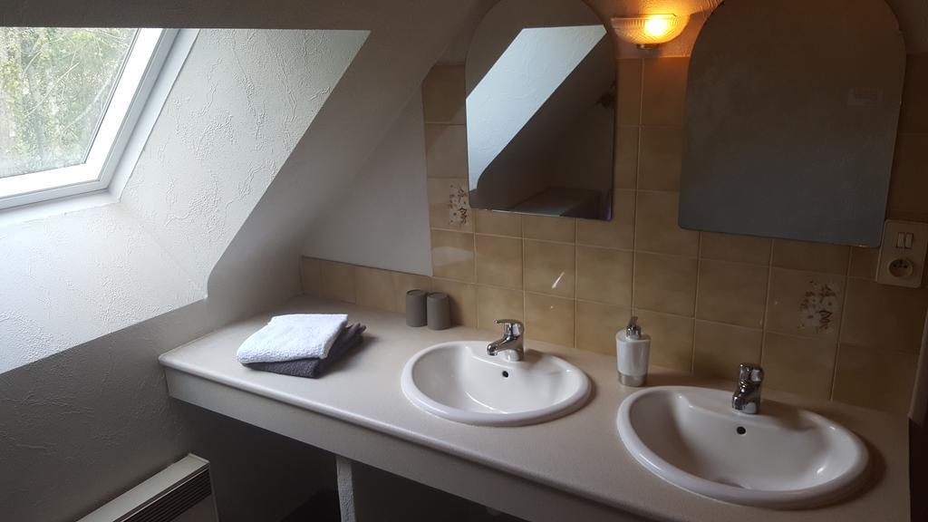 Chambres d'hôtes d'Evelyne Pluneret Extérieur photo